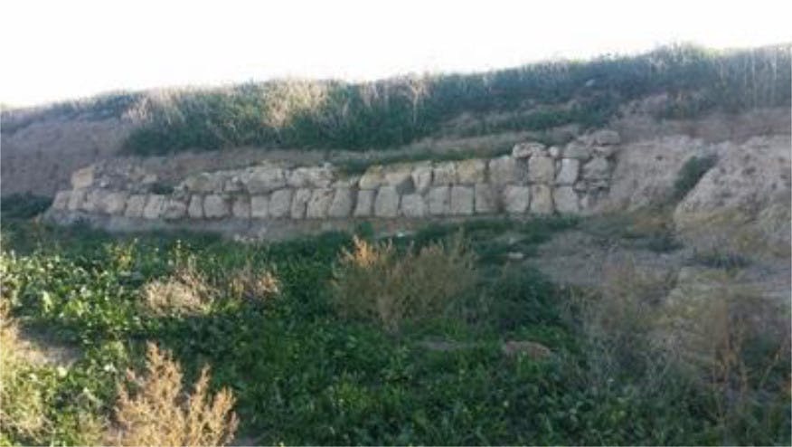 Muro de contención posiblemente también de época mozarabe